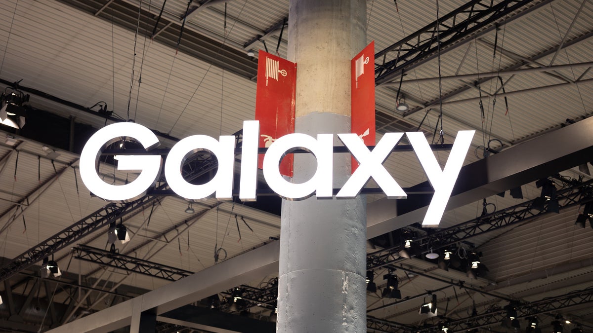 Here is the first live image of the unannounced Samsung Galaxy A35