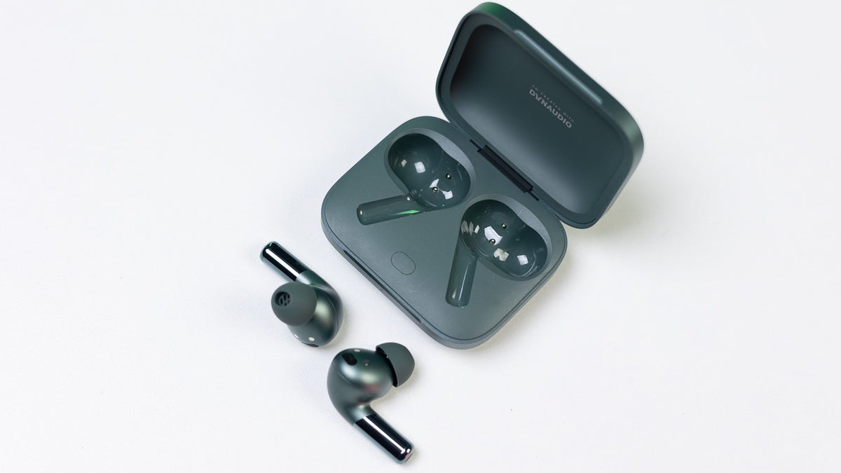 Amazon gives you yet another chance to get the OnePlus Buds Pro 2 at a cheaper price