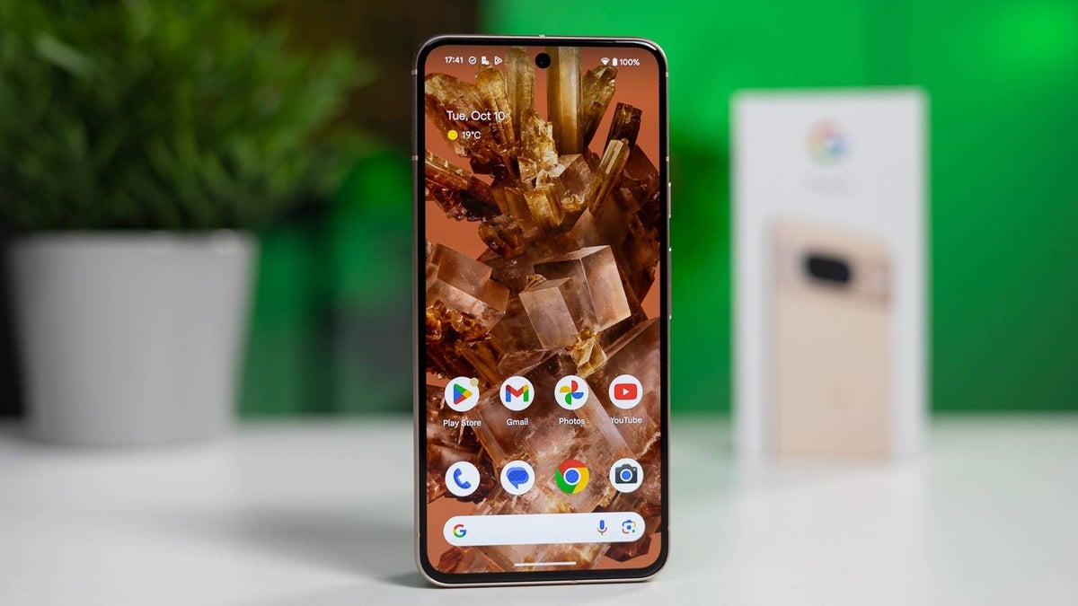 A limited-time deal lets you snag the Pixel 8 for $160 off its price; act fast and save on one now