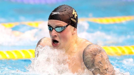 Adam Peaty returns with bronze at swim worlds; U.S. wins 2 golds