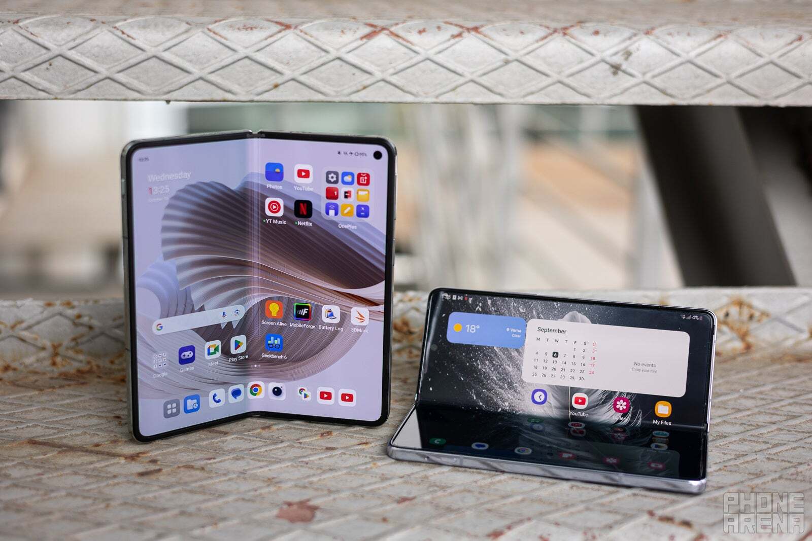 Foldable phones already have stunning displays, inside and out - Apple hasn't abandoned the foldable iPhone, it just doesn't need one
