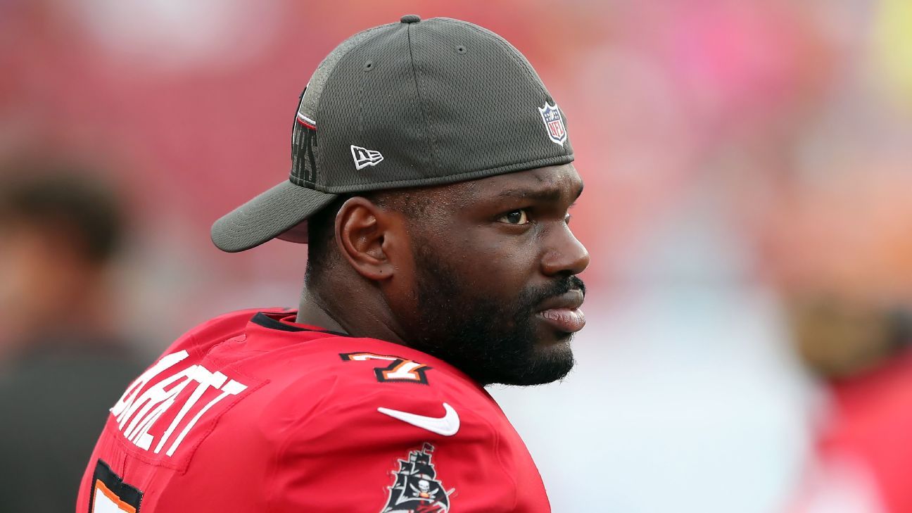 Buccaneers to release Shaquil Barrett, sources say