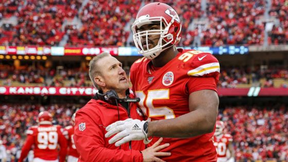 Chiefs sign defensive coordinator Steve Spagnuolo to extension