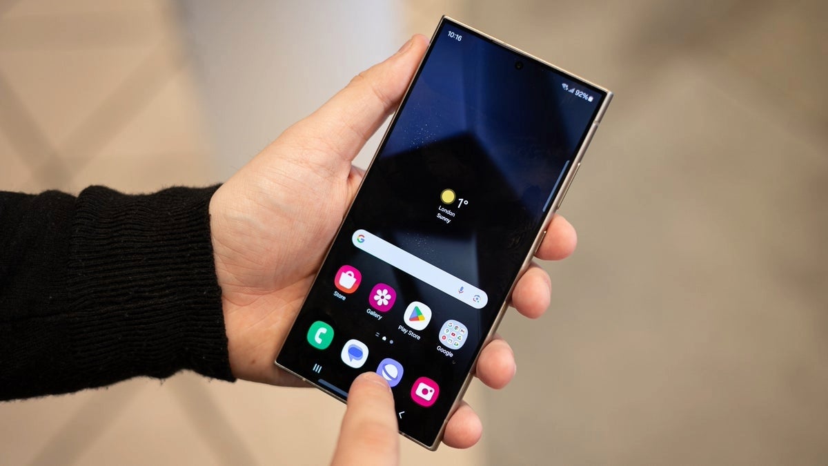 Galaxy S23 owners, get ready: One UI 6.1 and AI features tipped for March