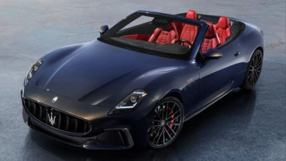 Introducing the Maserati GranCabrio Convertible: A Blend of Luxury and Performance with 550hp V6 Power