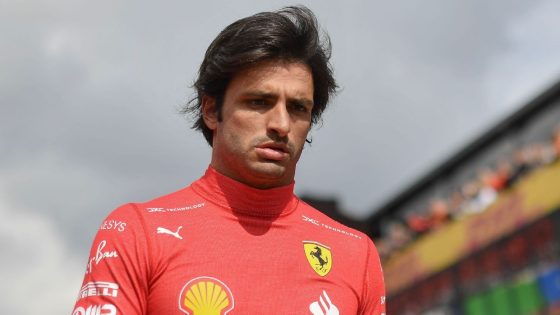 Sainz in no rush to decide next move after Ferrari sign Hamilton