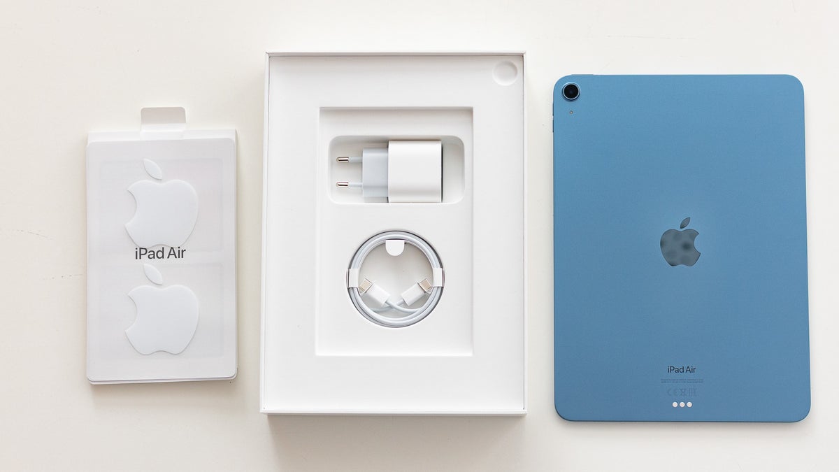 iPad Air (2024): What's in the box?