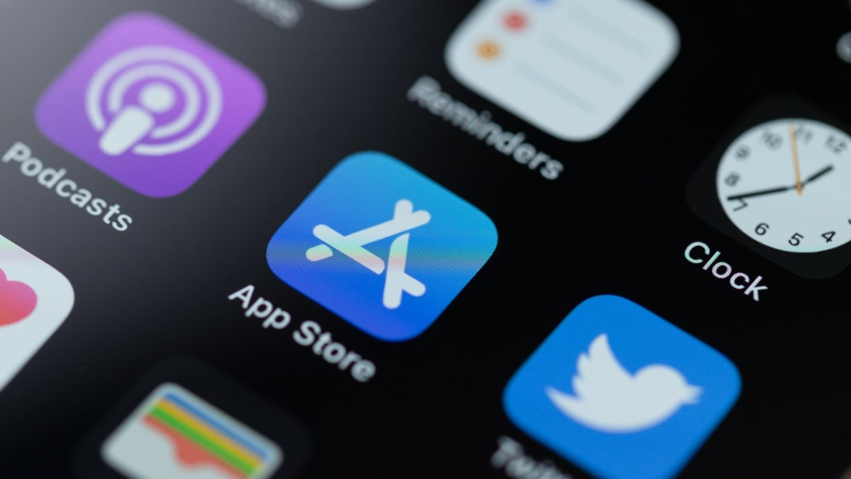 Analyst says DOJ suit will result in Apple paying a hefy fine, and changing its business model