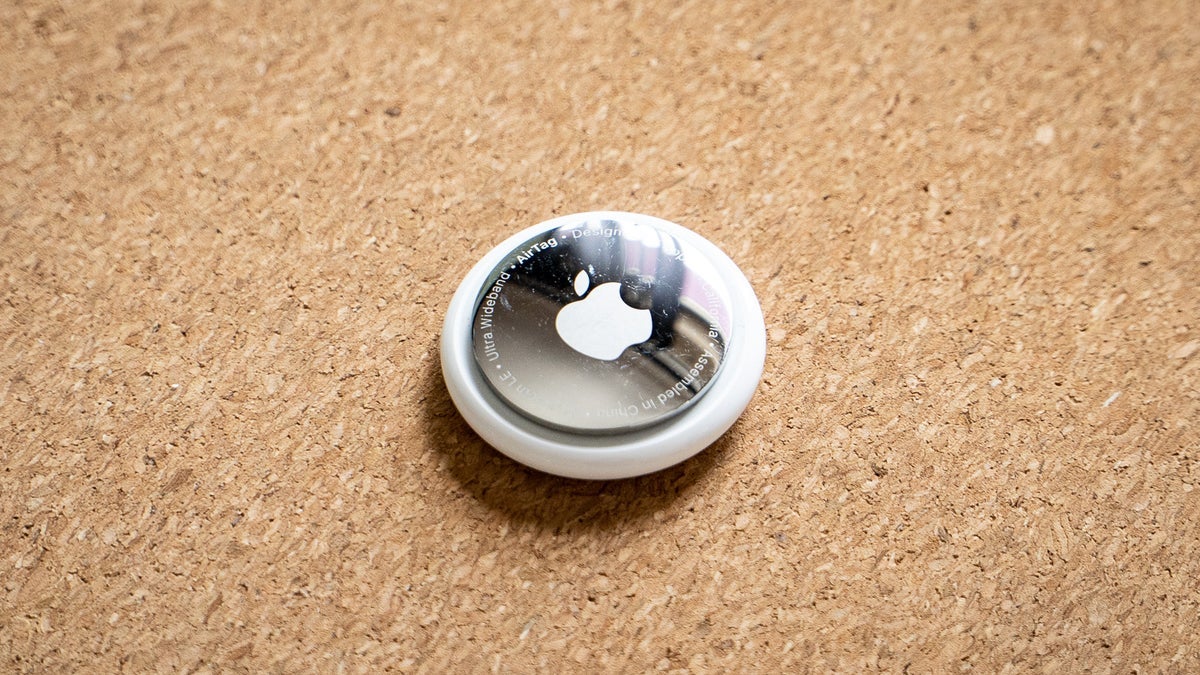 Apple blunder resulted in all AirTag units in the world receiving a new update at the same time