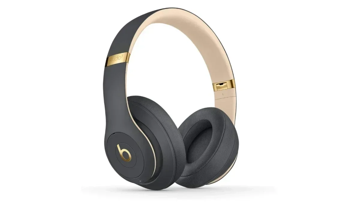 Apple's Beats Studio3 are a true budget delight after a phenomenal 52% discount