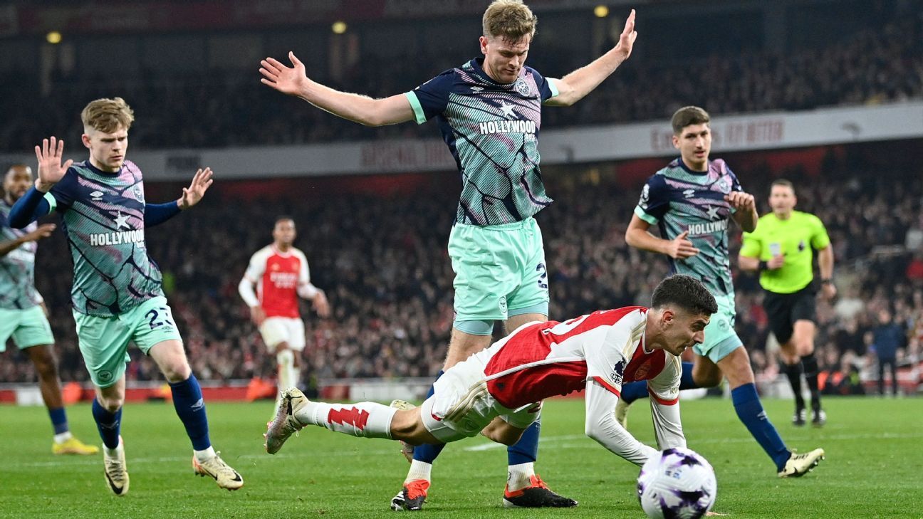 Arsenal's Havertz should've seen red before winner - Frank