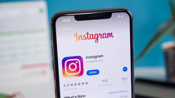 Instagram users taken aback by Meta's restrictions on political content (including “social topics”)