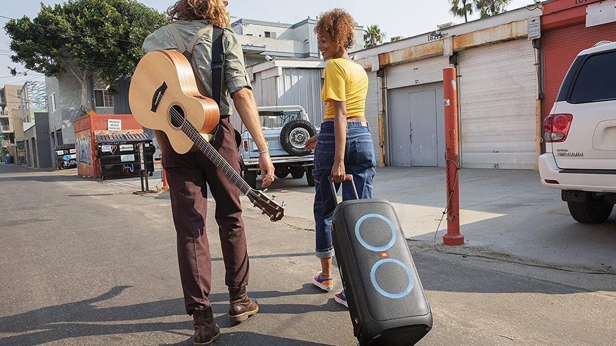 It's not too late to snatch the JBL PartyBox 310 at its best price ever on Amazon