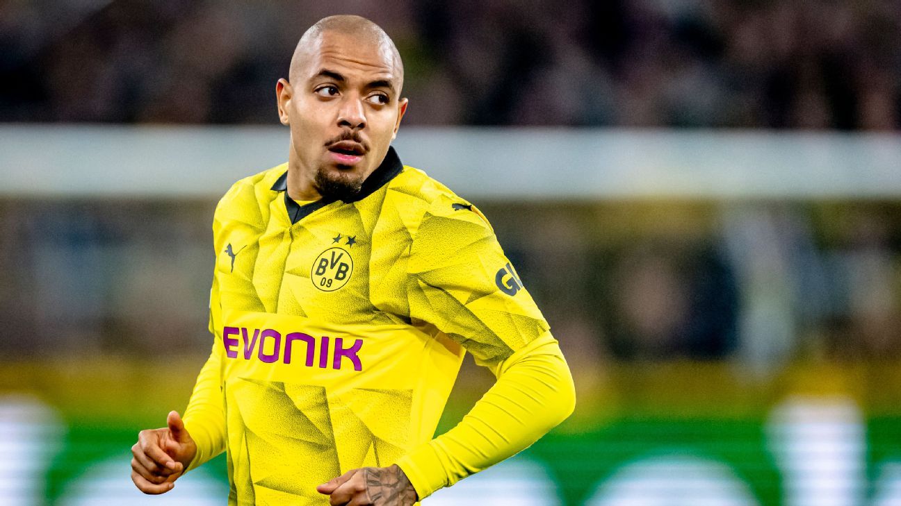 LIVE Transfer Talk: Liverpool, Arsenal edge Man Utd in Malen race