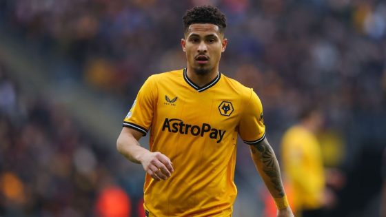 LIVE Transfer Talk: Man United to swoop for Wolves' Gomes?