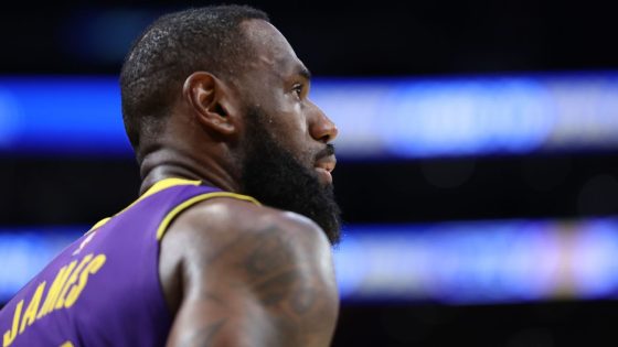 Lakers rule out LeBron James vs. Bucks because of ankle