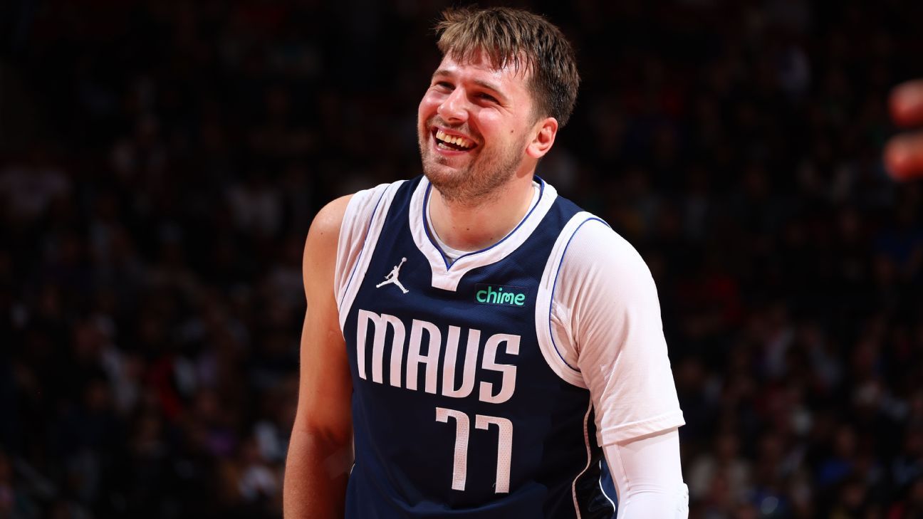 Mavericks' Luka Doncic back in lineup after hamstring injury