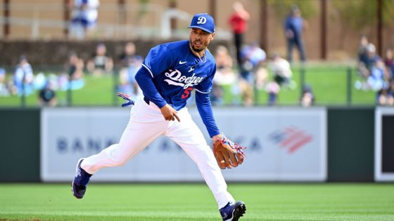 Mookie Betts potentially in rare territory as Dodgers shortstop