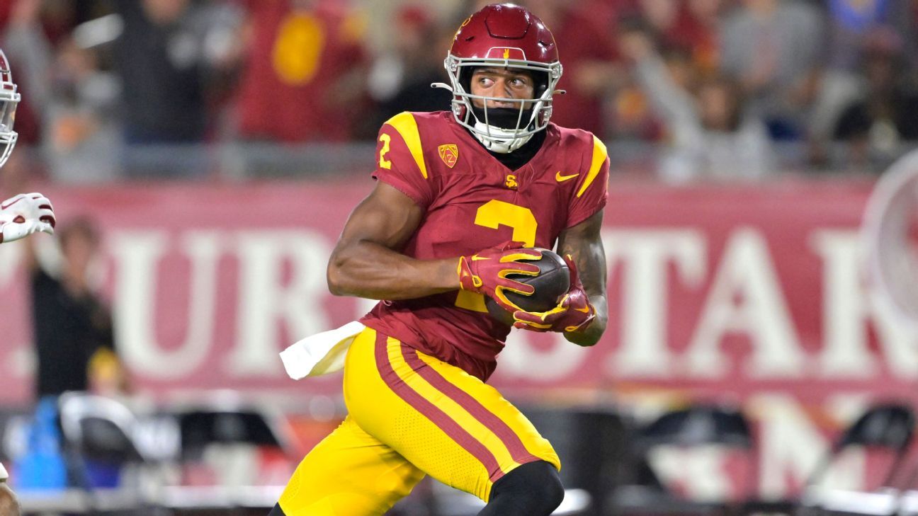 NFL draft prospects follow in footsteps of famous fathers