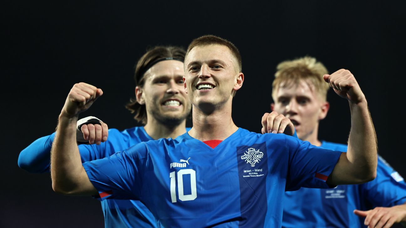 Premier League clubs interested in Genoa's Gudmundsson - source